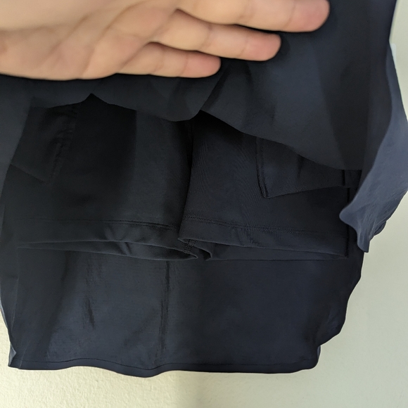 NWT Athleta Trekkie Crest Skort Tennis Skirt Navy 6T Hiking - Picture 6 of 6